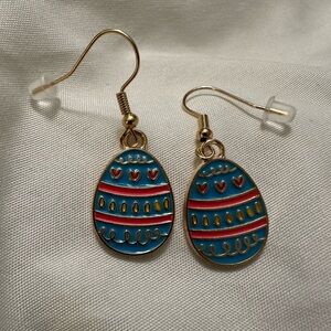Easter Egg Earrings nwt

Perfect for the Easter season